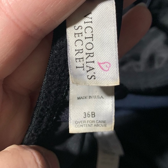 VINTAGE Velvet Bra & Panty, Victorias Secret NEW - Picture 7 of 7